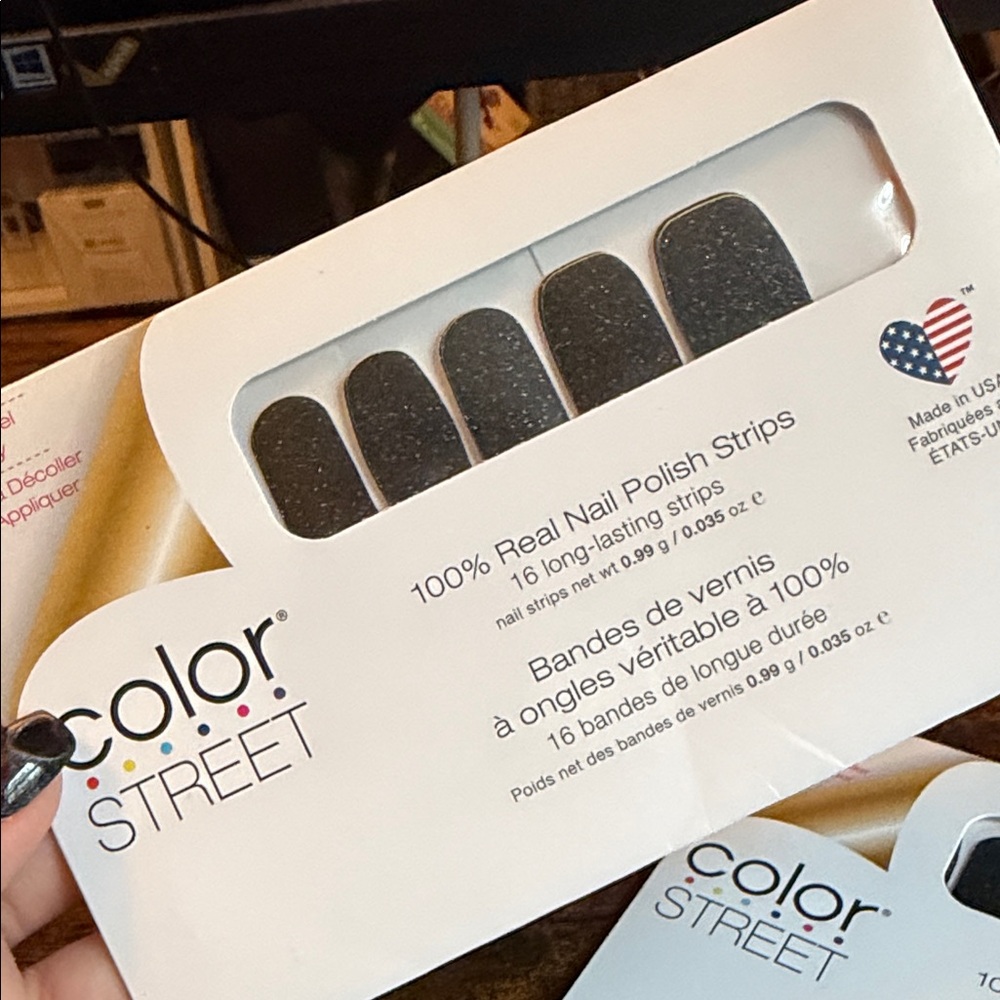 Color Street Only in Vegas Nail Strips